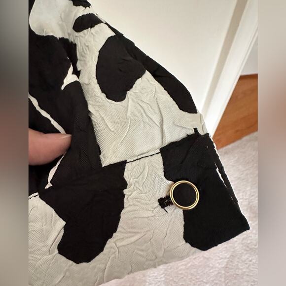 House Harlow 1960 Women’s Black and White Cropped Long Sleeve Blouse size L Nwt - Picture 2 of 8